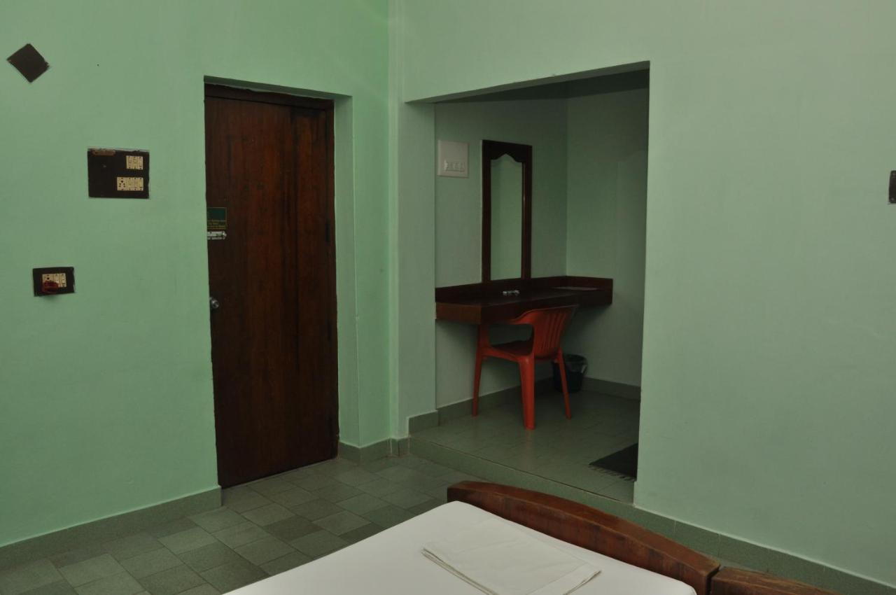 Valli Hotel Tańdźawur Zewnętrze zdjęcie